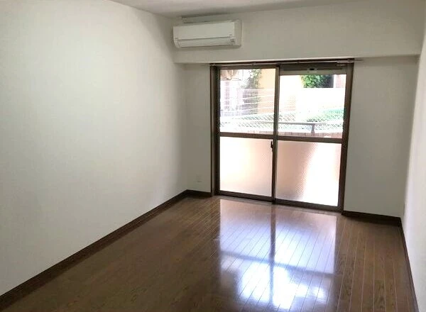 洋室9.3帖