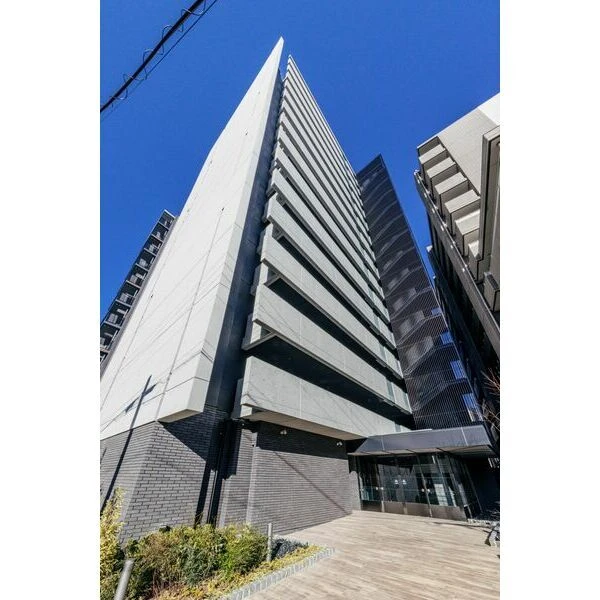 マンションの全景