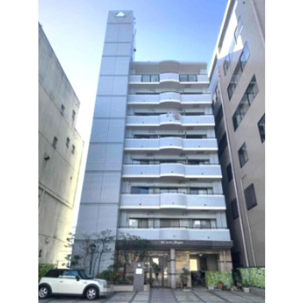 マンションの全景