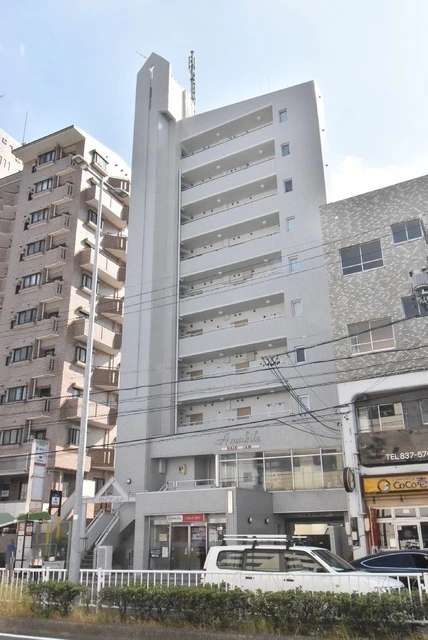 マンション全景