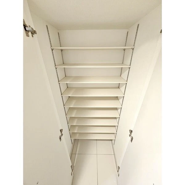 マンションのシューズBOX