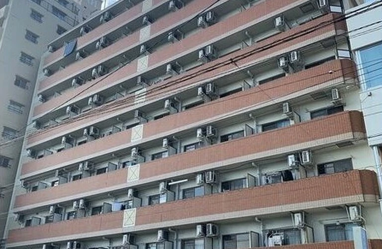 【名古屋賃貸169-108】Vita六番町108・名港線・六番町4分♪ワンルーム・6.6帖・4.3万円・ネット無料・オートロック・TVインターフォン・シャワートイレ・鉄筋コンクリート造・1995年築造|名古屋のお部屋探しはチェンバース