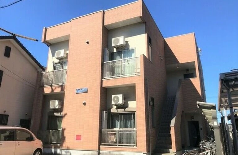 【名古屋賃貸128-201】villa志賀本通201・名城線・志賀本通5分♪1K・6.3帖・4.8万円・ロフト・ネット無料・独立洗面台・シャワートイレ・木造・2008年築造|名古屋のお部屋探しはチェンバース