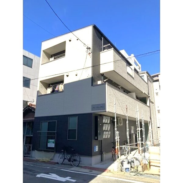 マンションの全景
