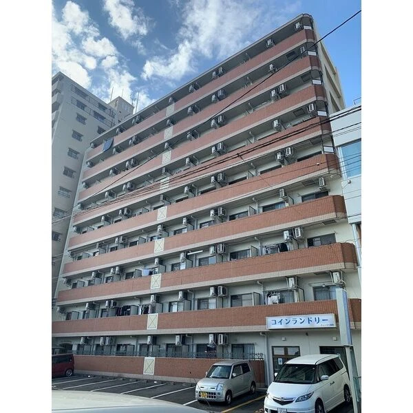 マンション全景