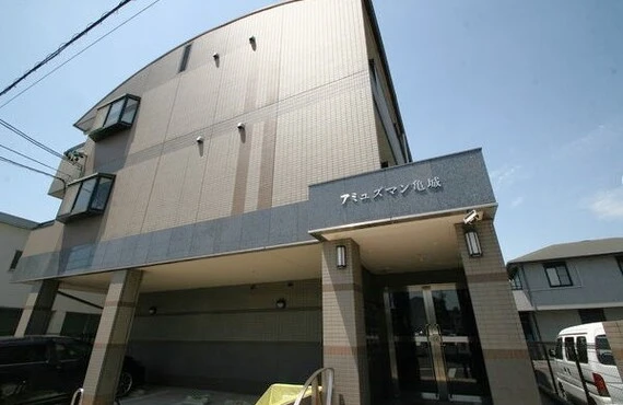 【名古屋賃貸138】アミュズマン亀城・桜通線・桜山駅9分♪1K・7.6帖・4.7万円～・オートロック・独立洗面台・鉄骨造・2002年築造|名古屋のお部屋探しはチェンバース