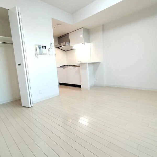 マンションの洋室