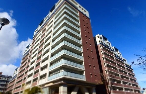 【名古屋賃貸113-709】ロイヤルパークス千種709・東山線・千種駅13分♪デザイナーズ・2LDK・66㎡・17.3万円・ペット可・オートバイ駐車場・オートロック・シャワートイレ・鉄筋コンクリート造・2007年築造|名古屋のお部屋探しはチェンバース