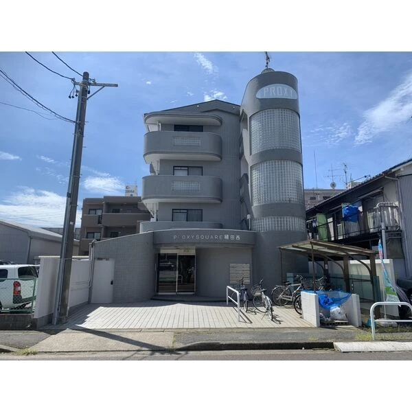 マンション全景
