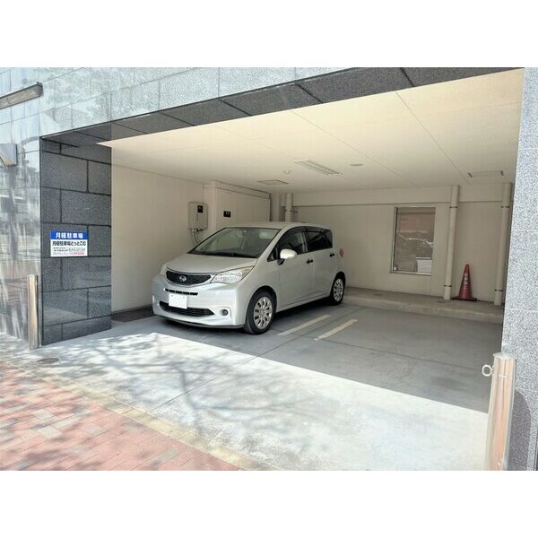 マンションの敷地内駐車場