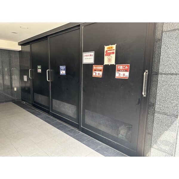 マンションの専用のごみ置場