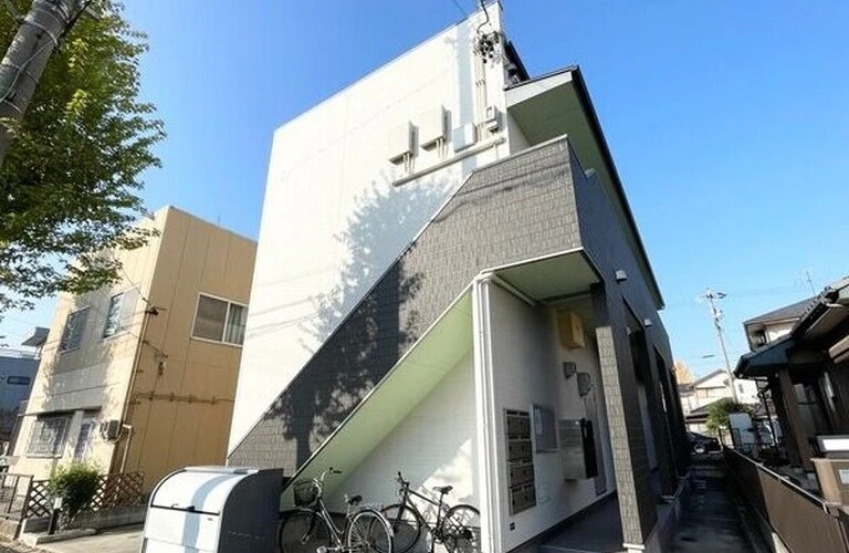 【名古屋賃貸165-205】ZEN千年205・名城線・熱田神宮伝馬町15分♪デザイナーズ1R（2F）6帖・5.7万・ロフト・ネット無料・独立洗面台・TVインターフォン・木造|名古屋のお部屋探しはチェンバース
