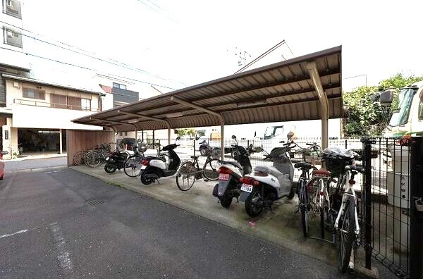 駐輪場