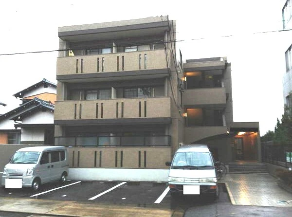 マンション全景